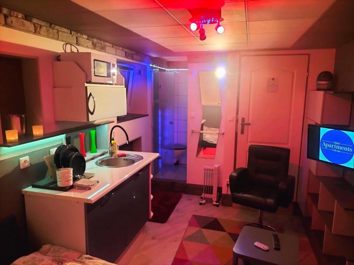 24H Gdynia Mini Apartamenty Na Kod Dostepu & Free Parking & No Keys Exteriér fotografie