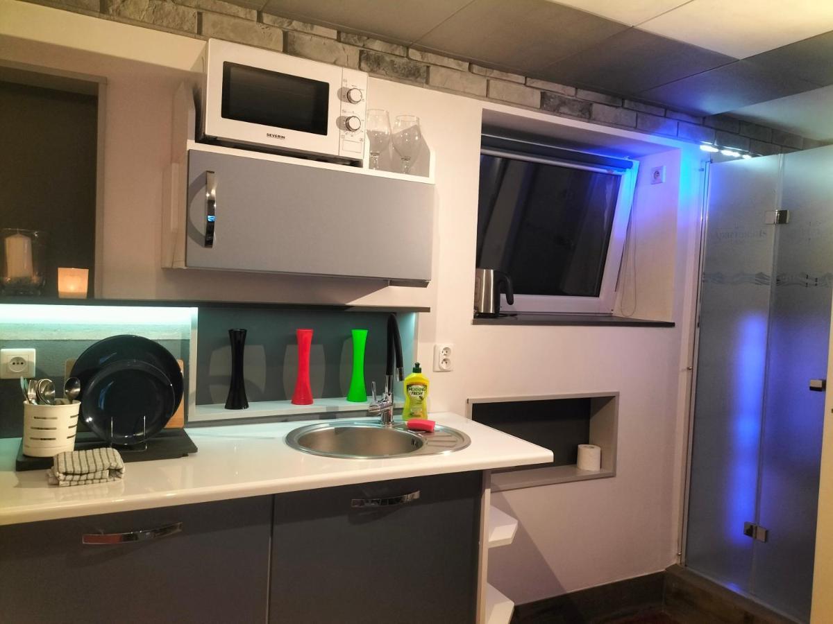 24H Gdynia Mini Apartamenty Na Kod Dostepu & Free Parking & No Keys Exteriér fotografie