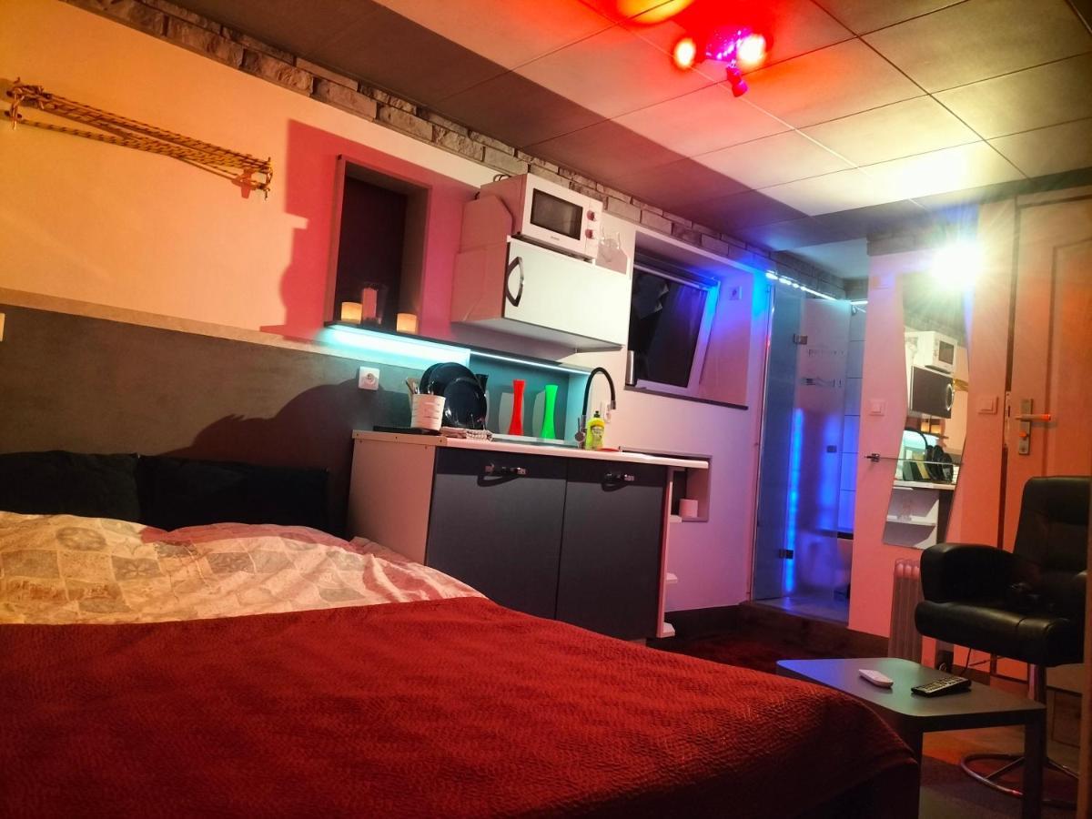 24H Gdynia Mini Apartamenty Na Kod Dostepu & Free Parking & No Keys Exteriér fotografie