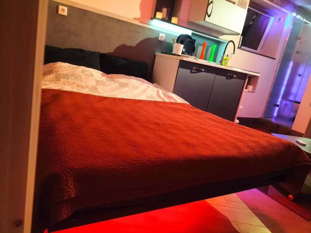 24H Gdynia Mini Apartamenty Na Kod Dostepu & Free Parking & No Keys Exteriér fotografie