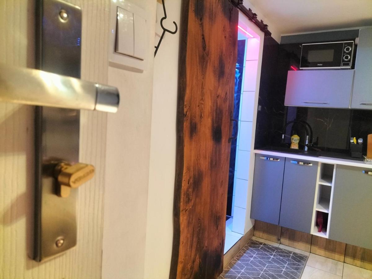 24H Gdynia Mini Apartamenty Na Kod Dostepu & Free Parking & No Keys Exteriér fotografie